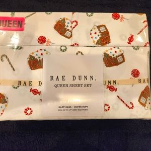 New Rae Dunn sheet set